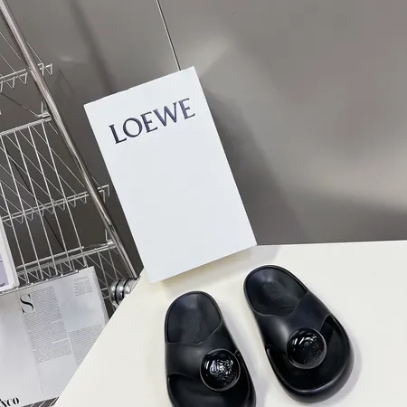 ロエベ スリッパ