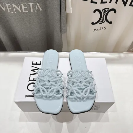 ロエベ スリッパ