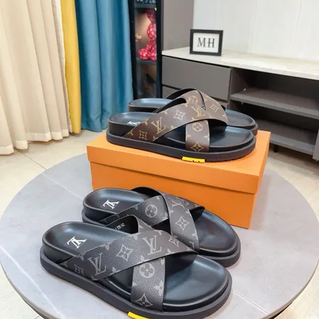 ルイヴィトン スリッパ