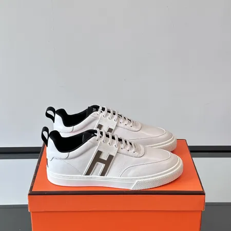 エルメス カジュアルシューズ