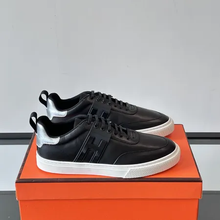 エルメス カジュアルシューズ