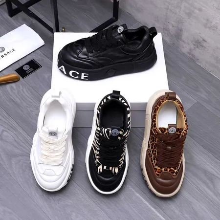 ヴェルサーチ カジュアルシューズ