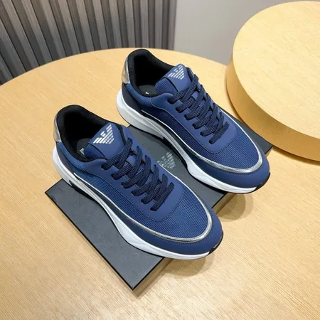 アルマーニ スニーカー