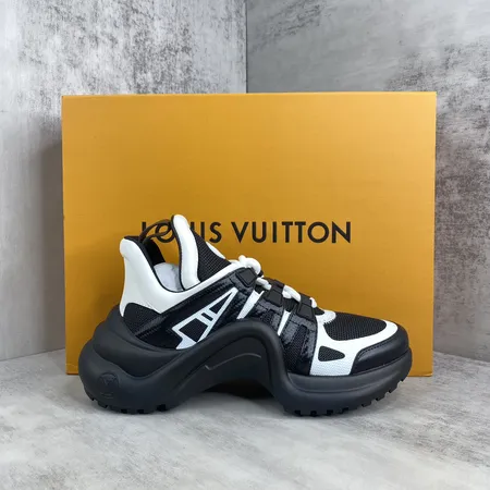 ルイヴィトン スニーカー