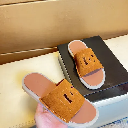 ドルチェ＆ガッバーナ スリッパ