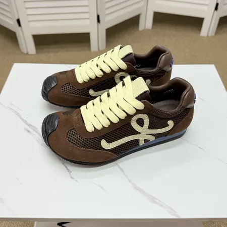 ロエベ カジュアルシューズ