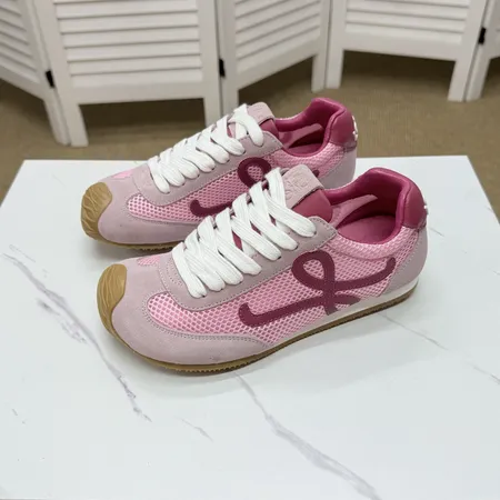 ロエベ スニーカー