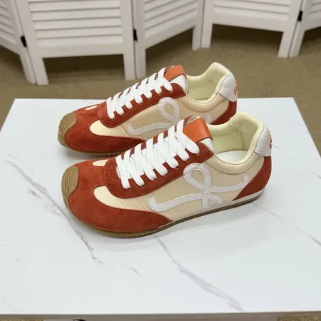 ロエベ スニーカー