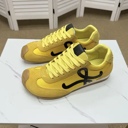 ロエベ スニーカー