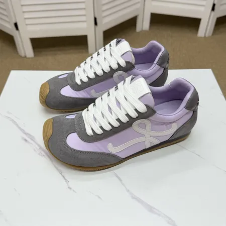 ロエベ スニーカー