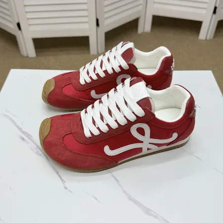 ロエベ スニーカー