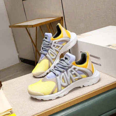 フェンディ スニーカー