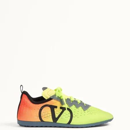 ヴァレンティノ カジュアルシューズ