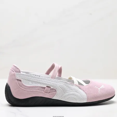 プーマ カジュアルシューズ