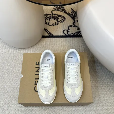 セリーヌ スニーカー