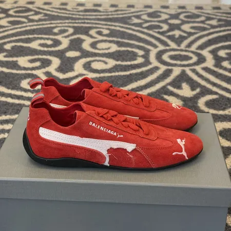 バレンシアガ カジュアルシューズ