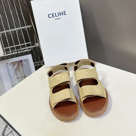 セリーヌ サンダル
