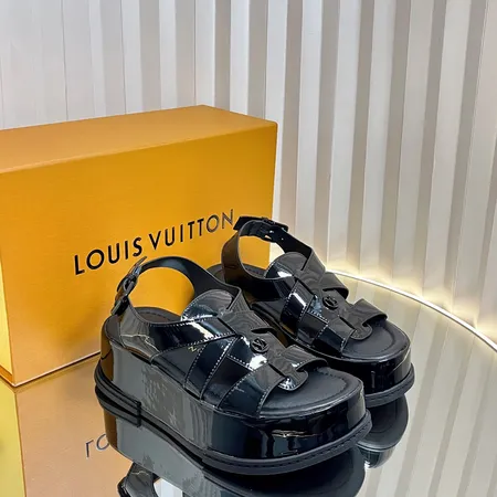 ルイヴィトン サンダル