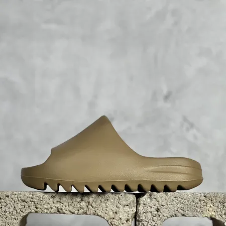 アディダス スリッパ