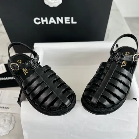 シャネル サンダル