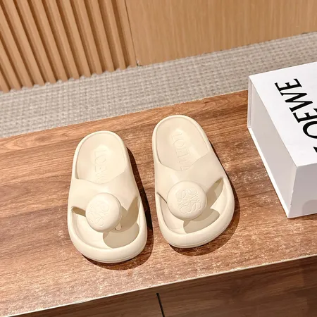 ロエベ スリッパ