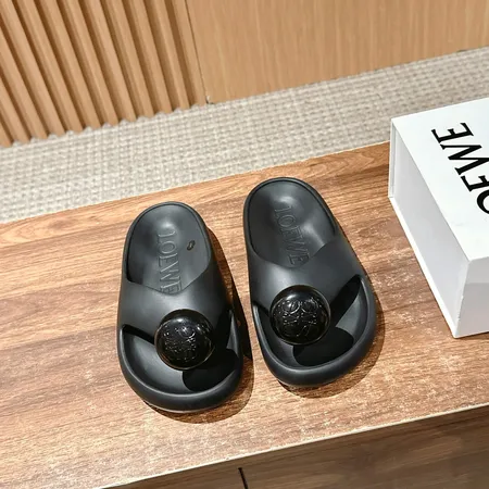 ロエベ スリッパ