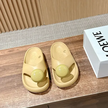 ロエベ スリッパ