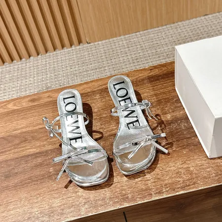 ロエベ サンダル