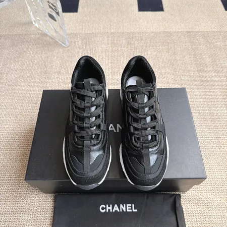 シャネル スニーカー