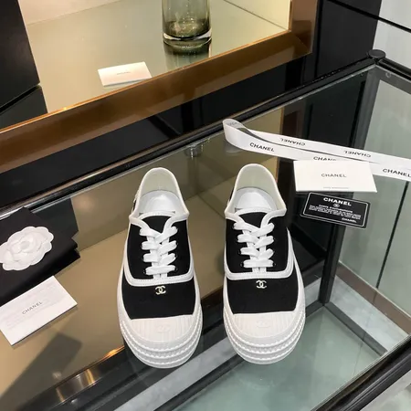シャネル カジュアルシューズ