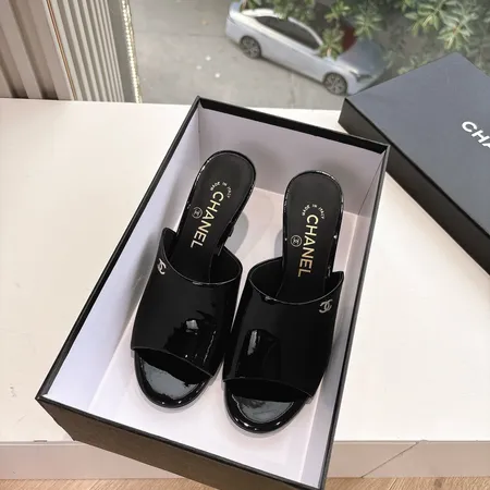 シャネル サンダル