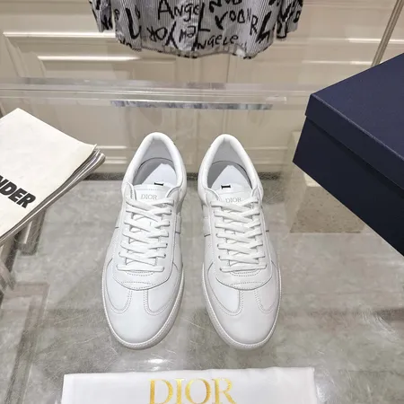 ディオール カジュアルシューズ