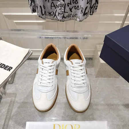 ディオール カジュアルシューズ