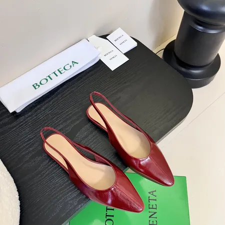 ボッテガ ヴェネタ サンダル