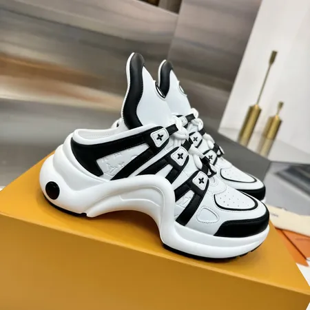 ルイヴィトン スニーカー