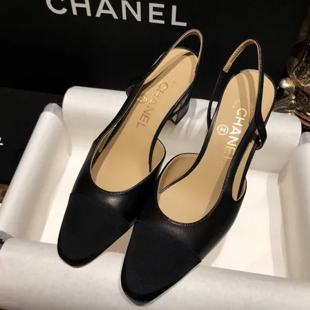 シャネル サンダル