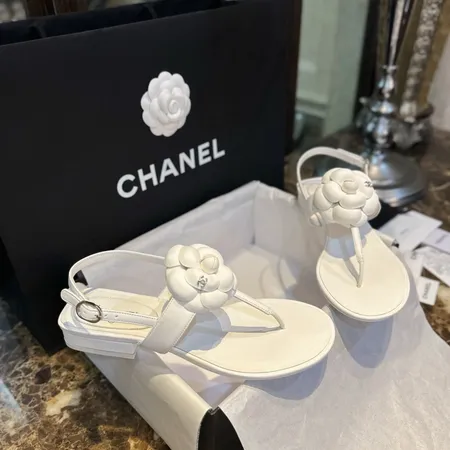 シャネル サンダル