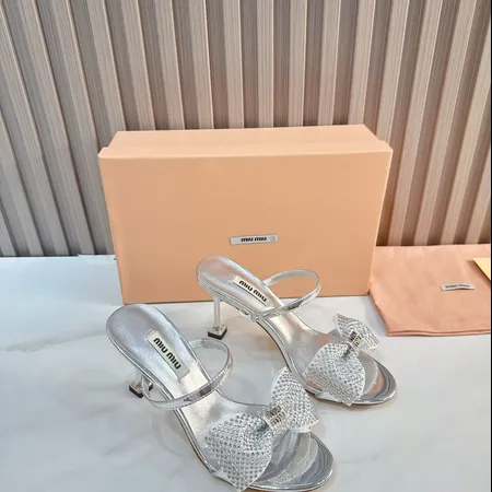 ミュウミュウ サンダル