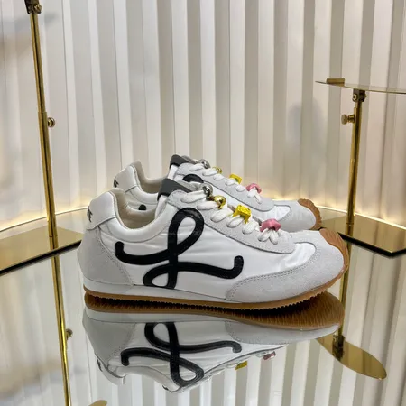 ロエベ カジュアルシューズ