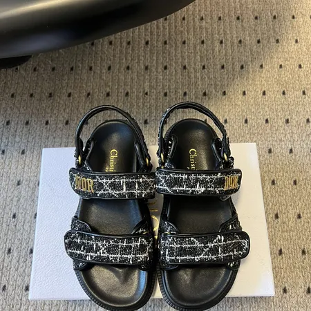 ディオール サンダル