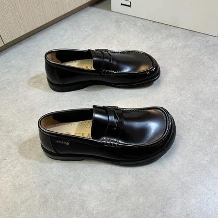 ロエベ ビジネスシューズ