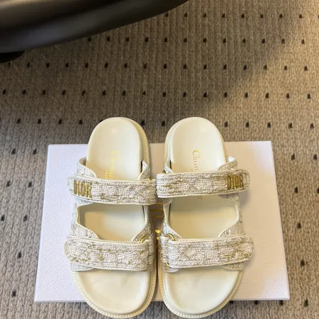 ディオール スリッパ