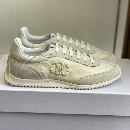 セリーヌ カジュアルシューズ