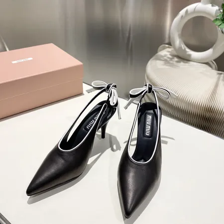 ミュウミュウ サンダル