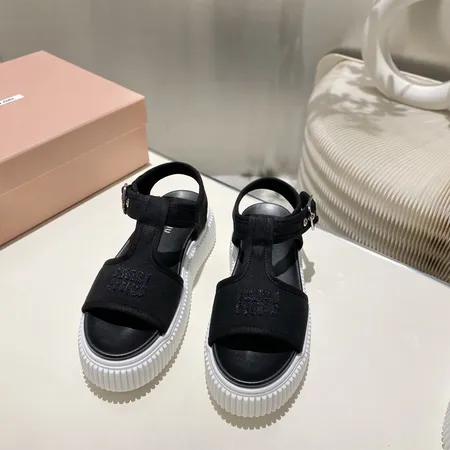 ミュウミュウ サンダル