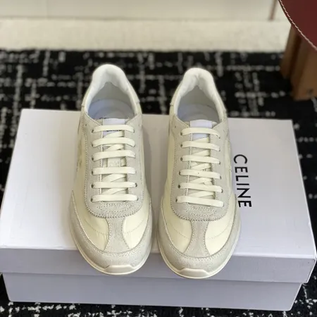 セリーヌ スニーカー