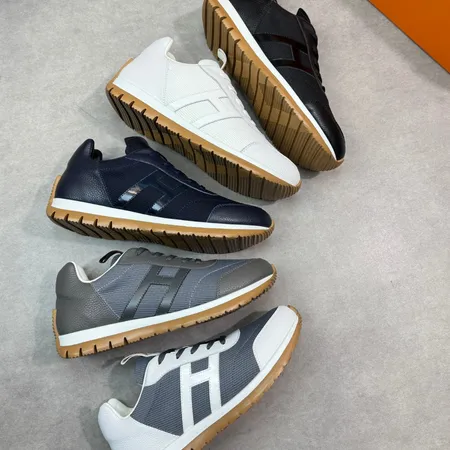 エルメス カジュアルシューズ