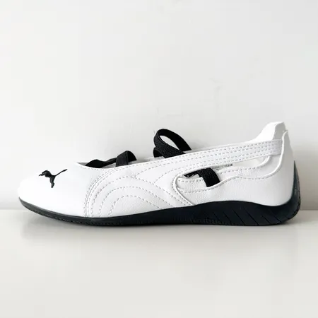 プーマ カジュアルシューズ