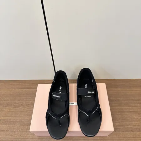 ミュウミュウ サンダル