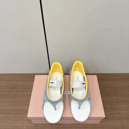 ミュウミュウ サンダル